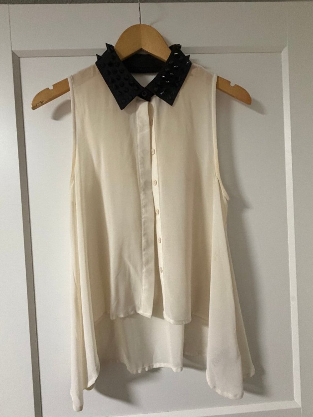 Sleeveless Cream Button-Down with Studded Collar